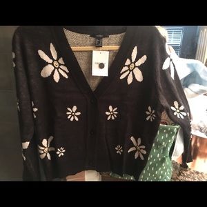 Forever 21 daisy smile cardigan NWT
